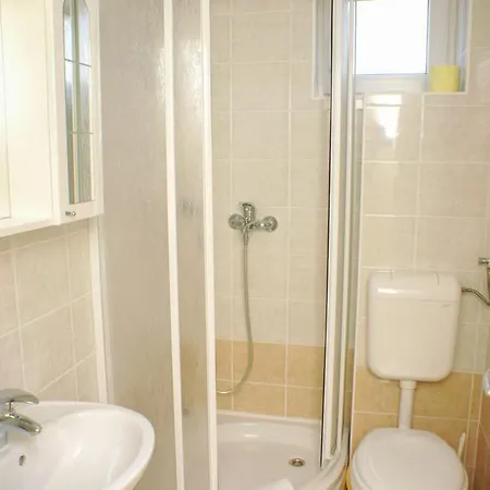 4172b Vodice